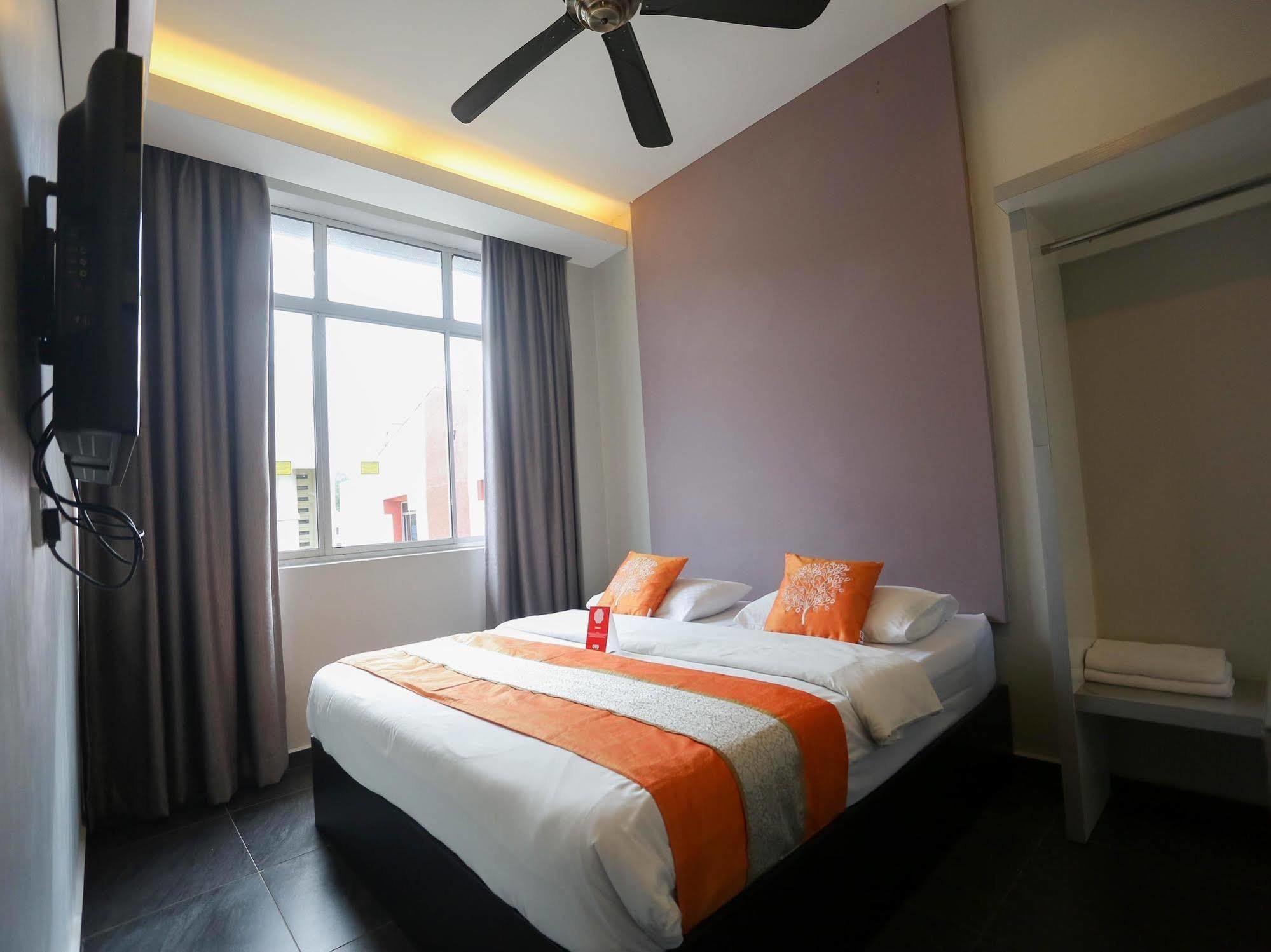 Golden Court Hotel - Tun Abdul Razak Johor Bahru Dış mekan fotoğraf